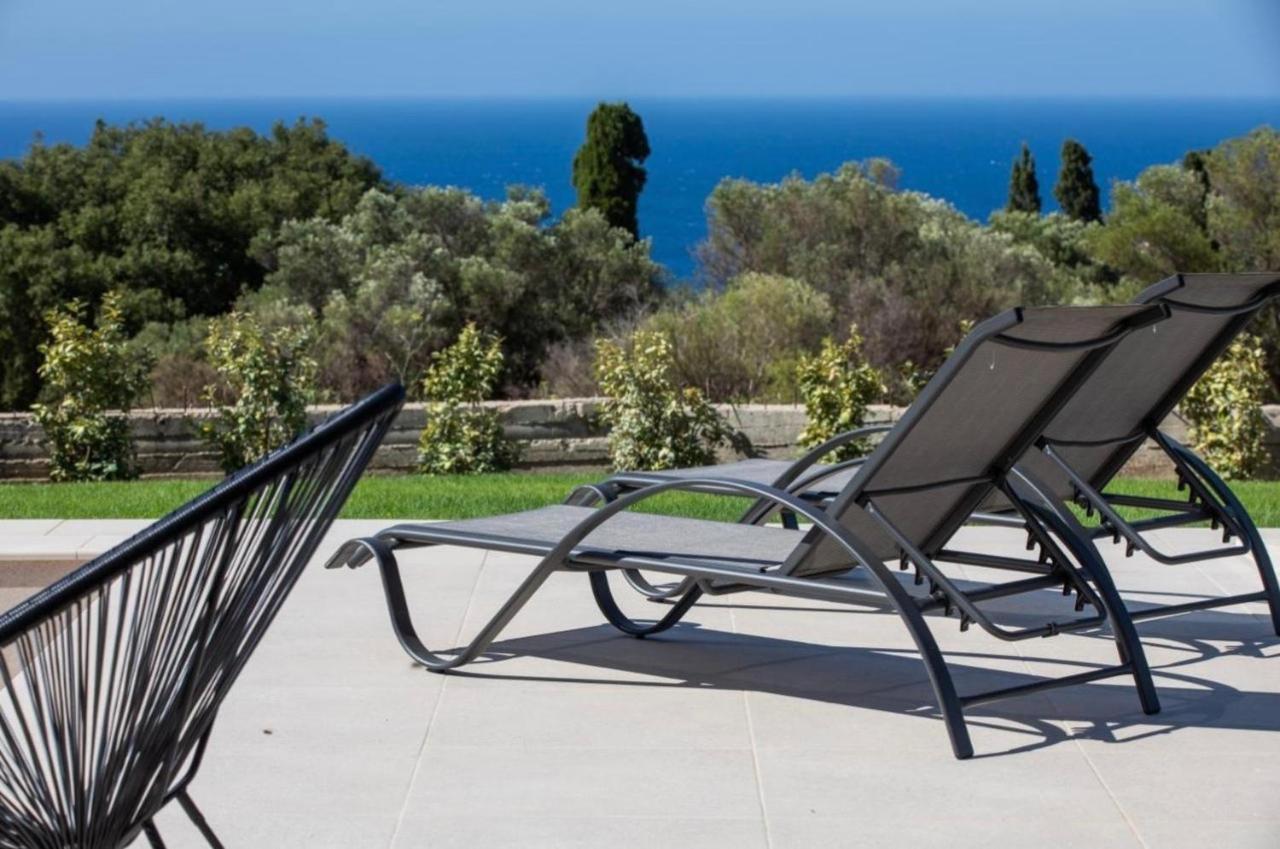 סבורונטה Avithos Blue Villas מראה חיצוני תמונה